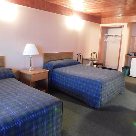 Casey'S Inn Lac du Bonnet Zewnętrze zdjęcie