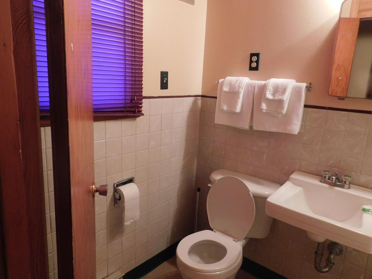 Casey'S Inn Lac du Bonnet Zewnętrze zdjęcie