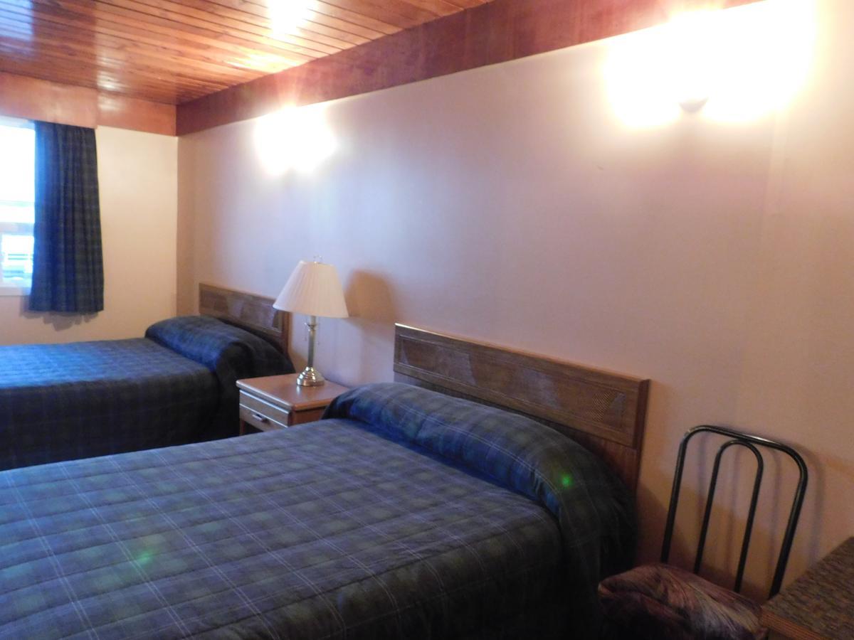 Casey'S Inn Lac du Bonnet Zewnętrze zdjęcie