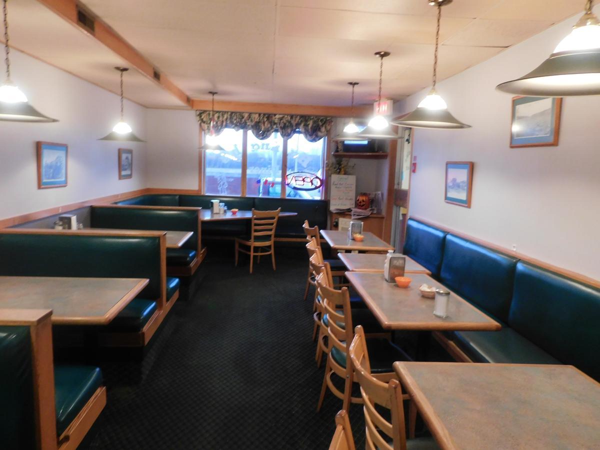 Casey'S Inn Lac du Bonnet Zewnętrze zdjęcie
